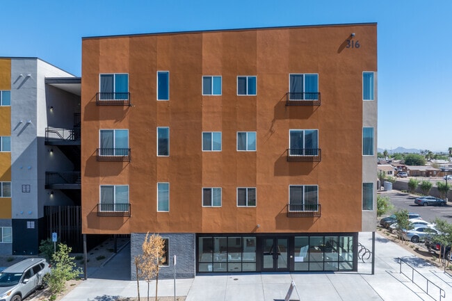 Photo - Ascent on Broadway