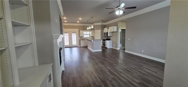 Photo - 902 Sugar Lf St