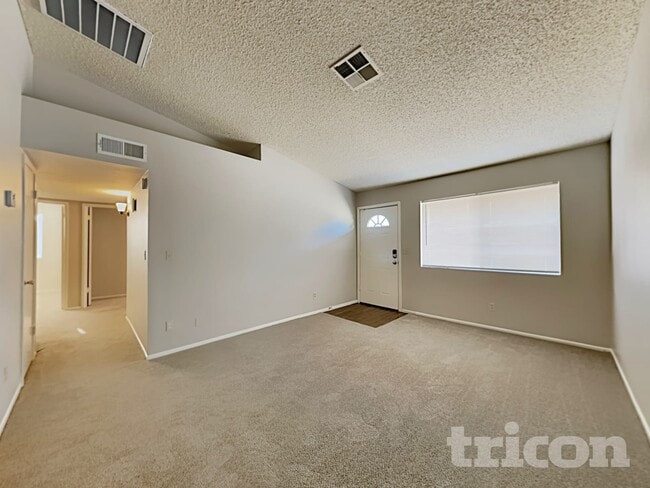 Photo - 7044 W Taylor St