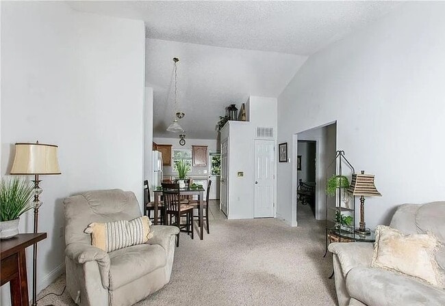 Photo - 16 Krista Cir Condo Unit B