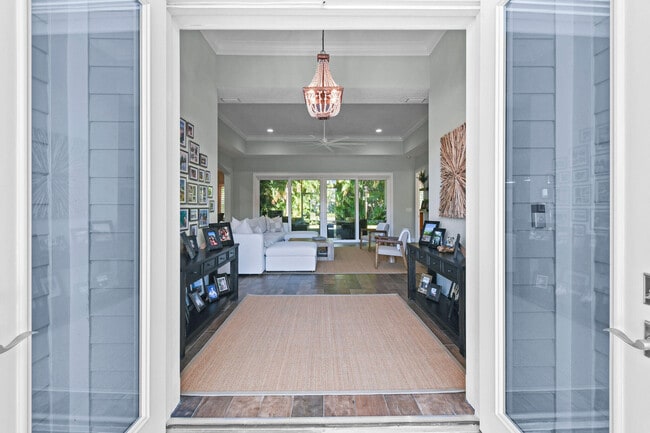 Photo - 2532 SE Jason Pl