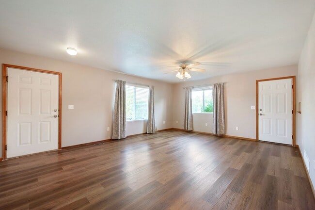 Photo - 3-Bedroom Ranch Home Close to Downtown Wellington