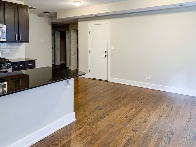 Photo - 5058 N Winchester Ave