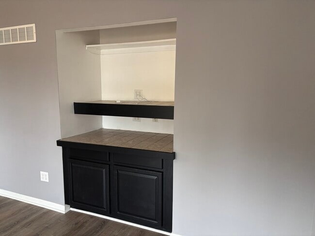 Photo - 204 Park Place Dr