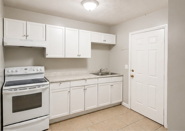 Photo - 2862 W 1st St Unit 1