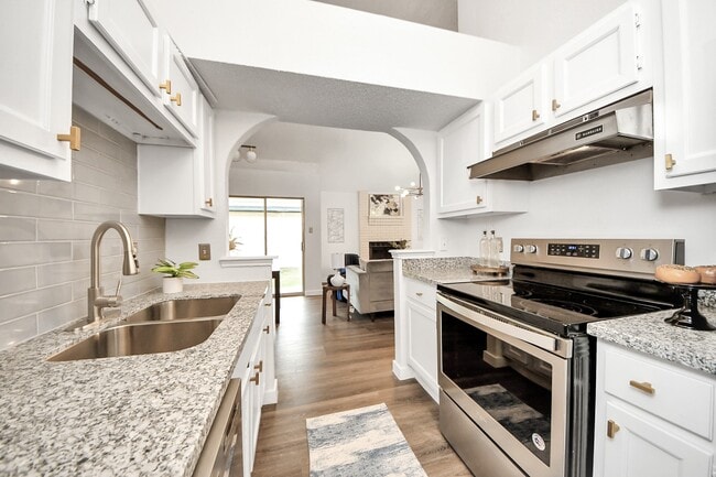 Photo - 11611 Highland Meadow Dr