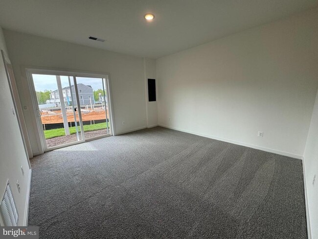 Photo - 36122 Wilderness Shores Way