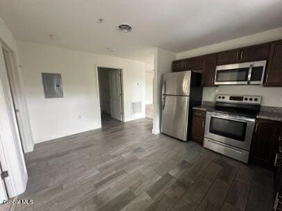 Building Photo - 1047 Broadway Unit 7 Rental