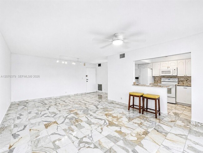 Photo - 137 Golden Isles Dr Unit 804