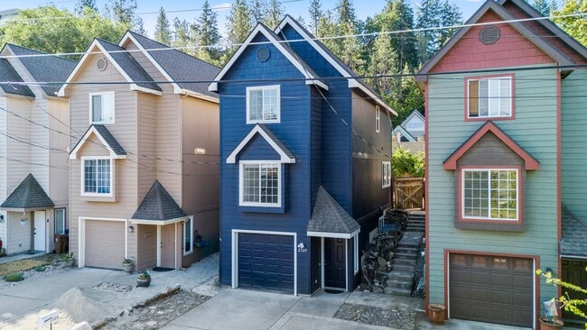 Photo - Downtown / Peaceful Valley 2 Bed 2 Bath ho...