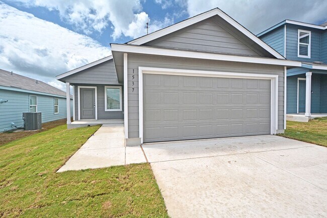 Photo - 1537 Hummock Steep