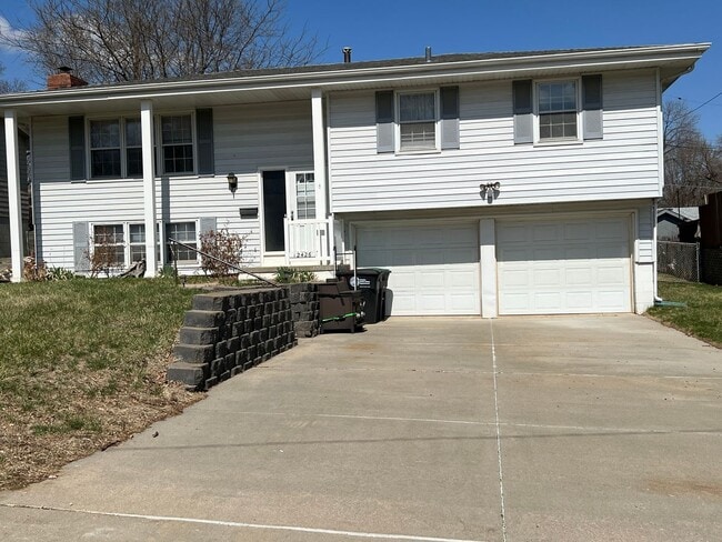 Building Photo - Great 3 Bedroom!!