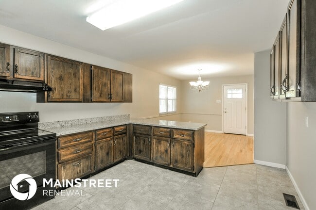 Photo - 1905 Apple Blossom Ct