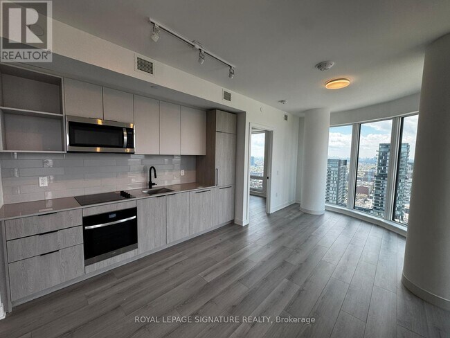Photo - 1185 Dupont St Unit 2602