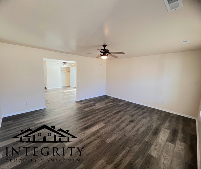 Photo - 22590B Hollow Oak Ln Unidad 22590 B Hollow Oak