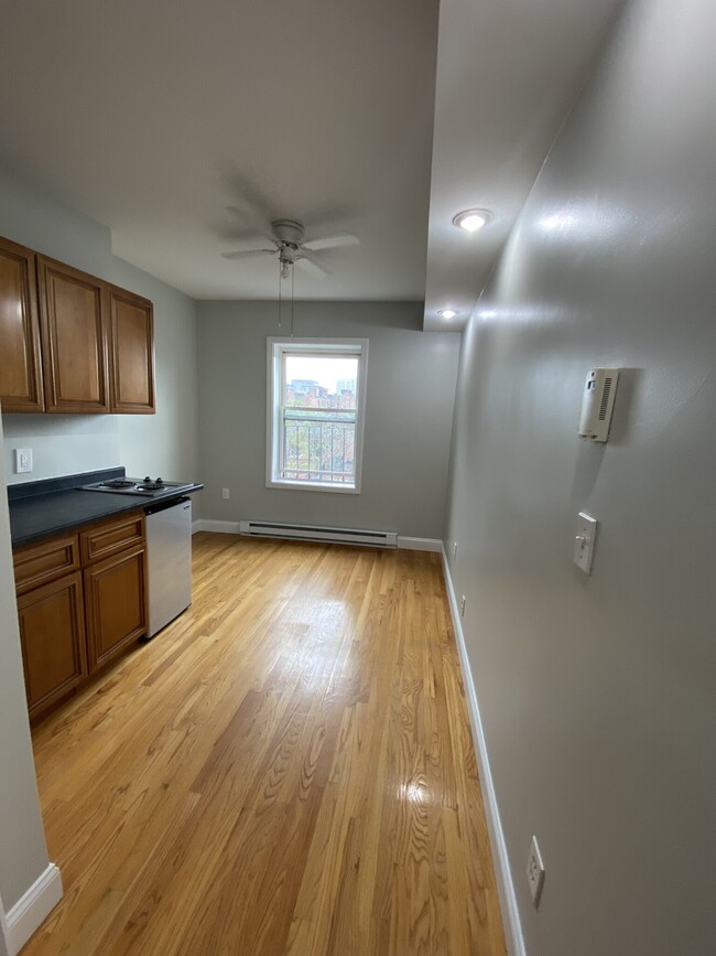 Photo - 507 Beacon St Condo Unit 16