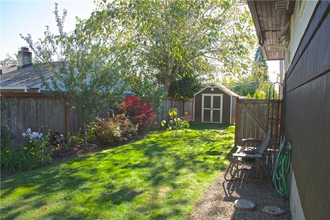 Photo - 4600 S Othello St Unidad B