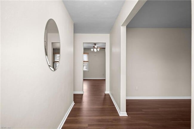 Photo - 821 Gene Crescent