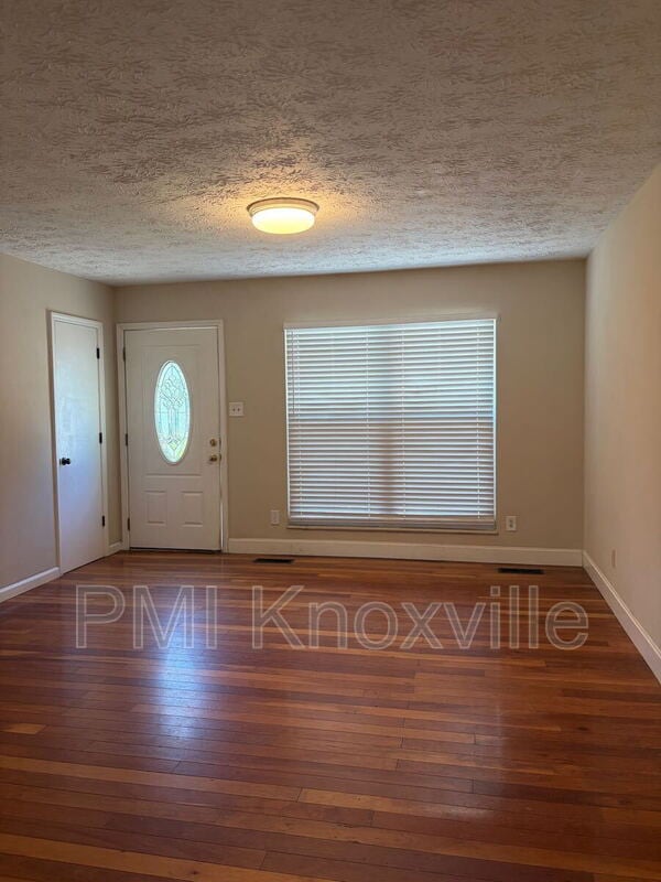 Photo - 4100 Abercorn Rd