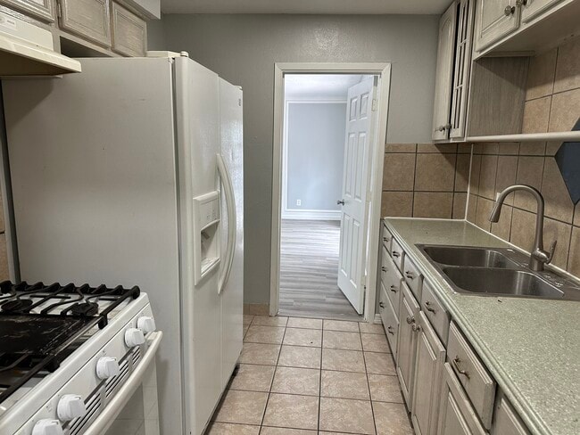 Photo - 10622 Norton Dr