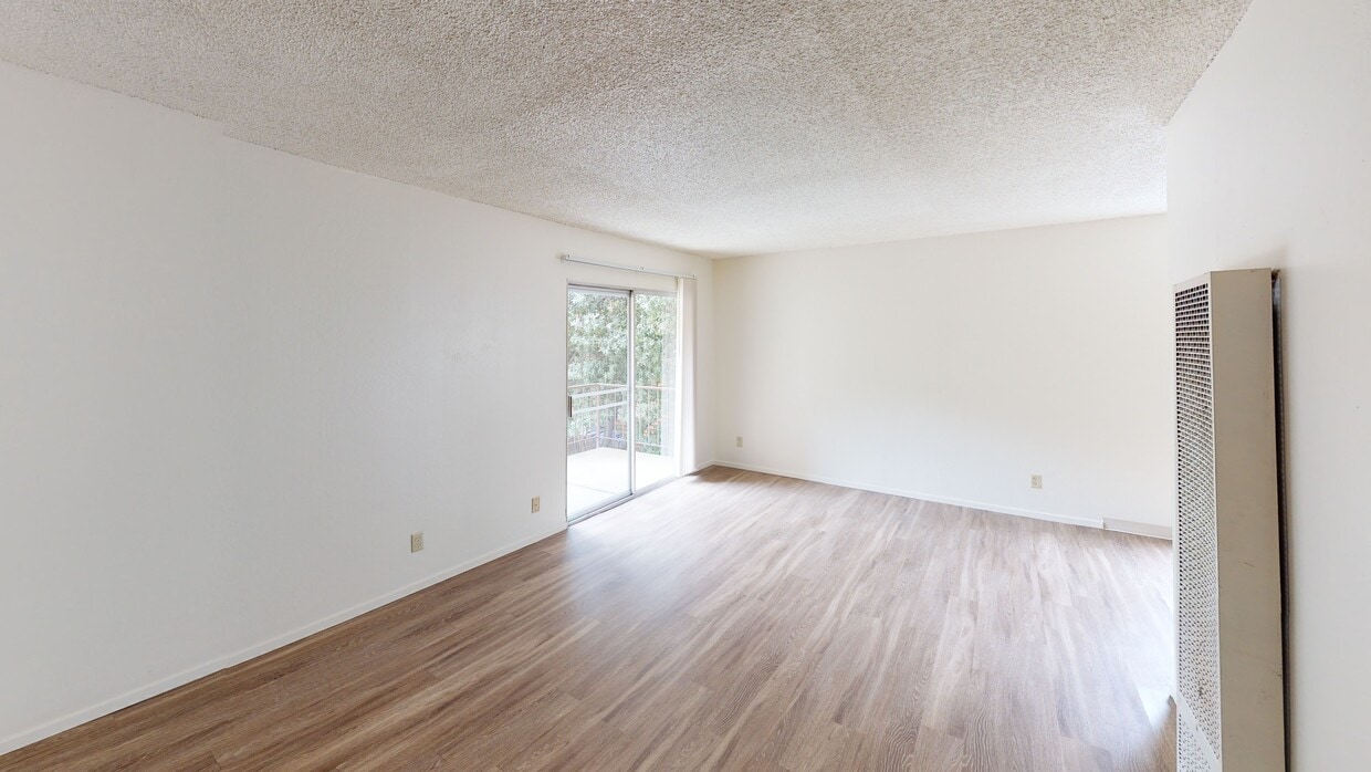 Photo - Warring Street Apartments