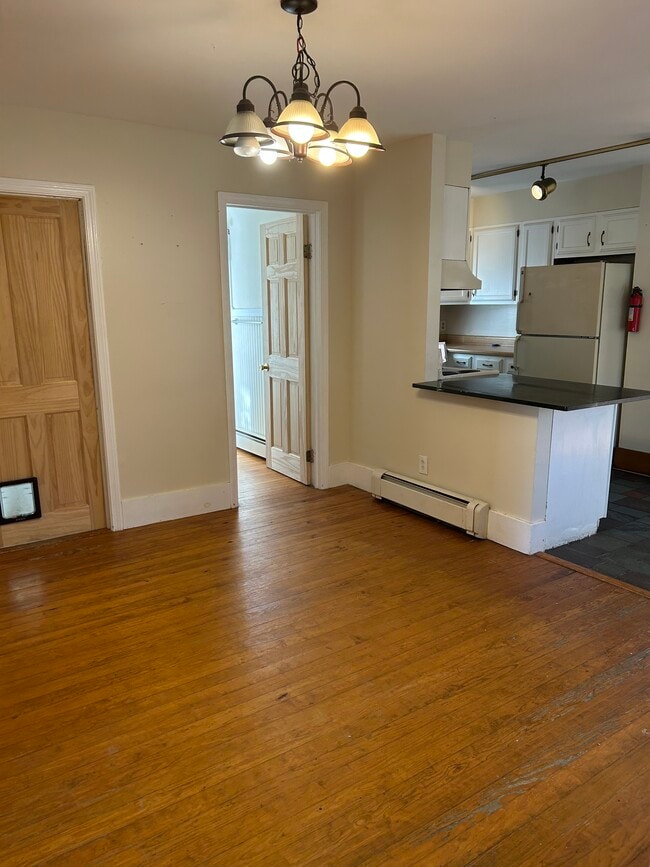 Photo - 20 Curtis Ave