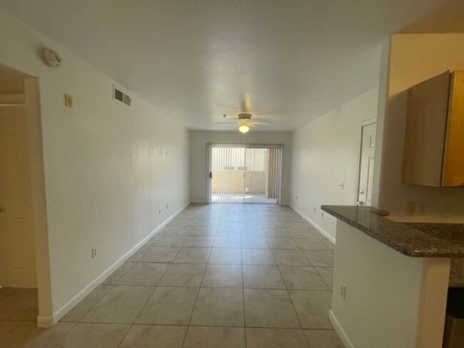 Photo - 1 Bedroom 1 Bath (Gilbert Rd and Guadalupe) -**$500 off First Month**