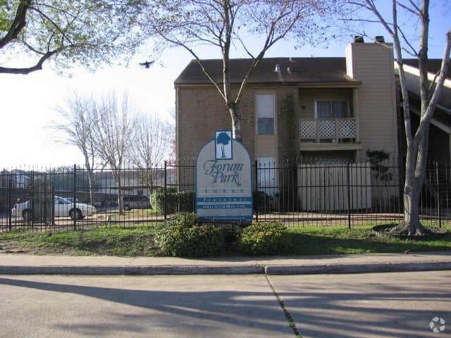 Building Photo - 10211 Sugar Branch Dr Unit 320 Rental