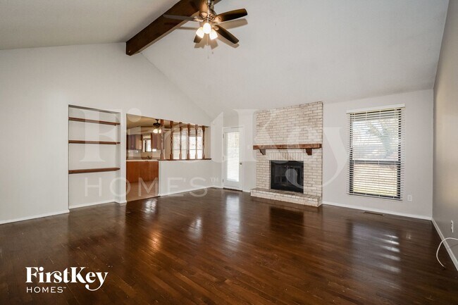 Photo - 4111 Les Cherbourg Ln