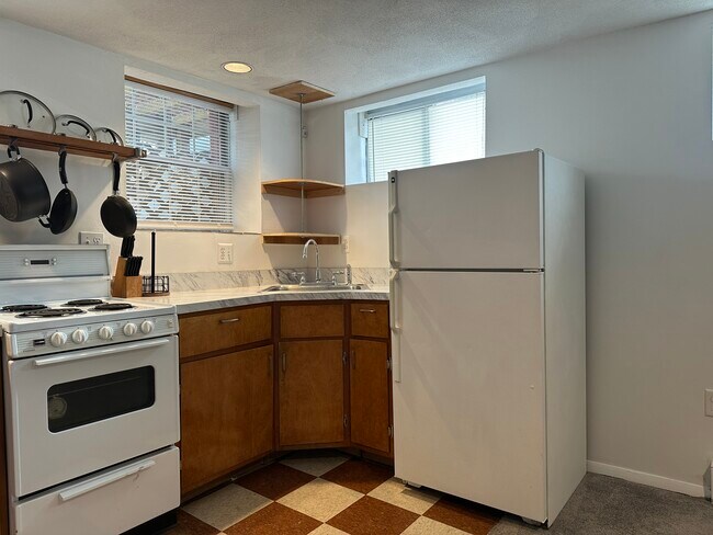 Photo - 92 Sciarappa St Unidad B