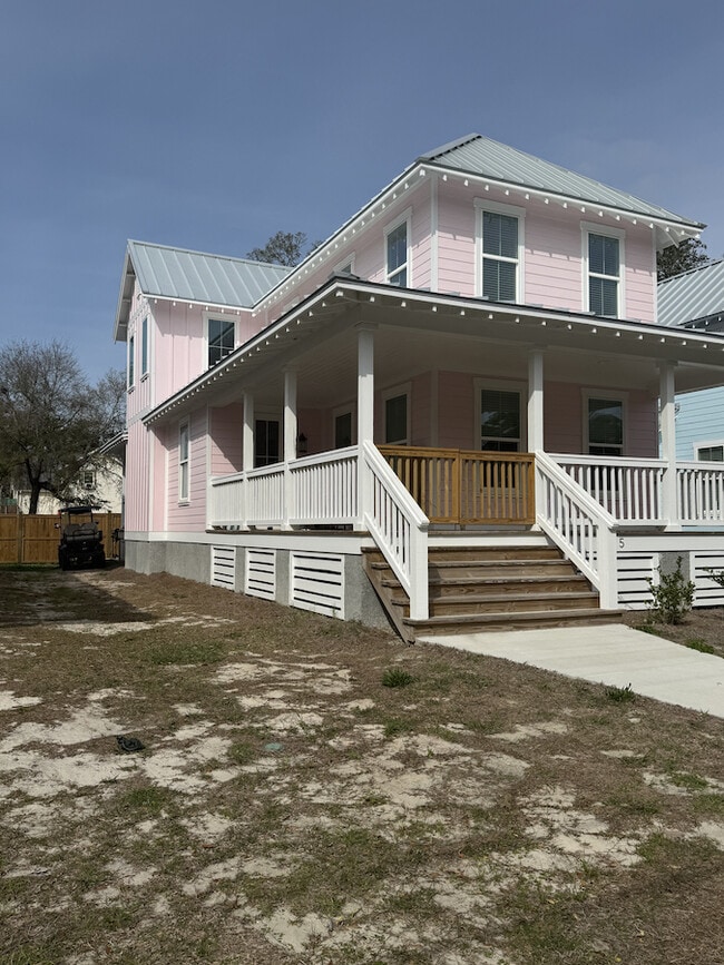 Photo - 725 N Atlantic Ave