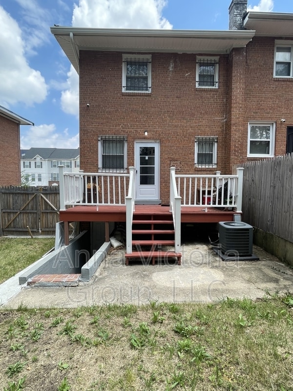 Photo - 821 Maury Ave