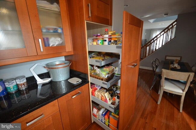 Photo - 3723 S Four Mile Run Dr