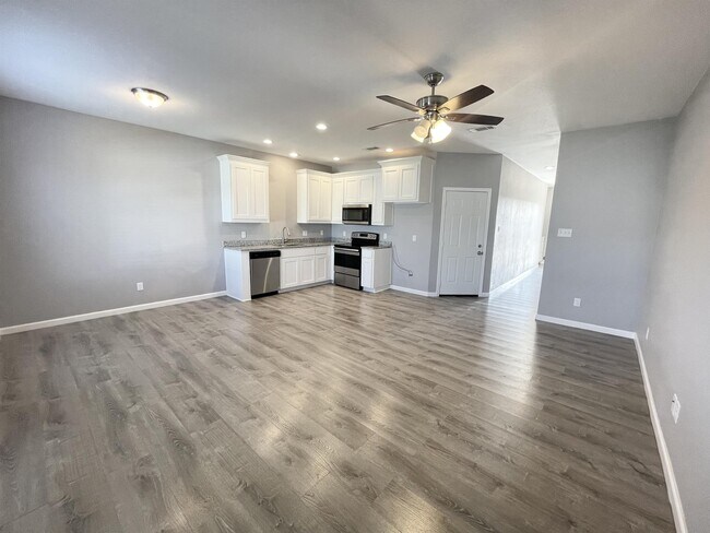 Photo - 120 Ridgmar Rd