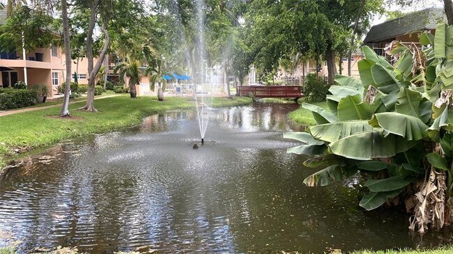 Photo - 770 SE 2nd Ave Unit B211