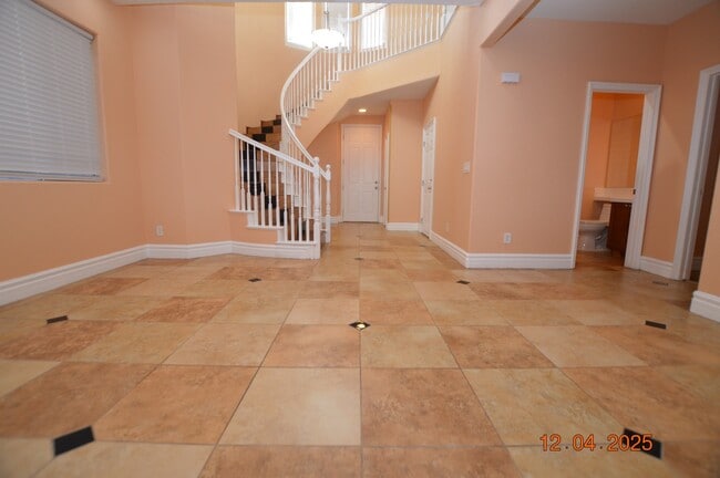 Photo - 638 Harvester Course Dr