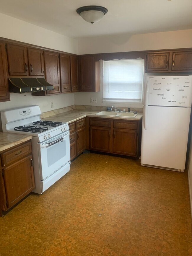 Photo - 1218 E Lenox Ave