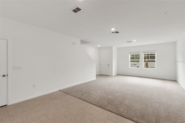 Photo - 377 Grand Pne Ln