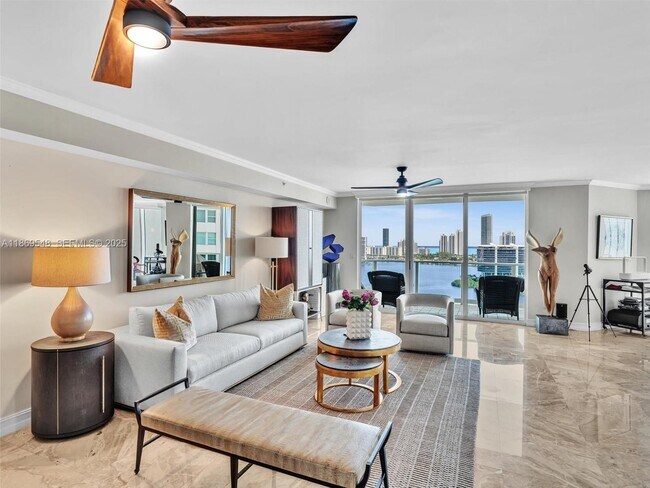 Photo - 3301 NE 183rd St Unidad 2107