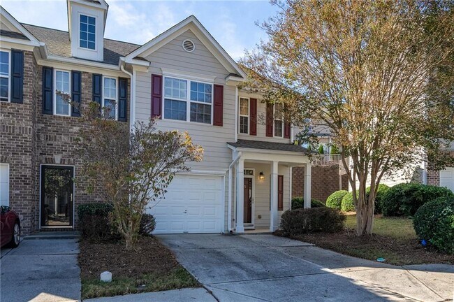 Photo - 2245 Leicester Way SE