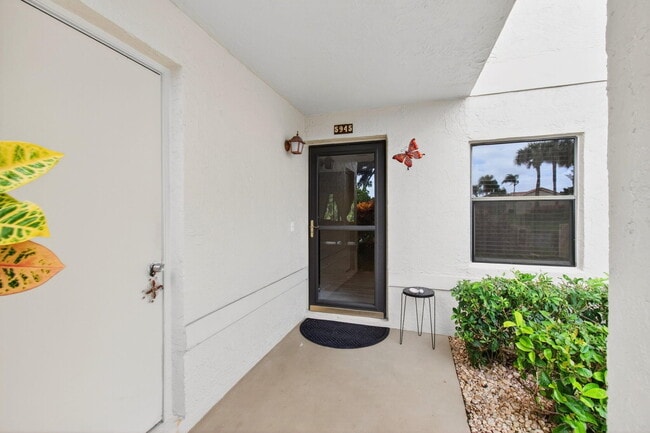 Photo - 5945 Parkwalk Dr