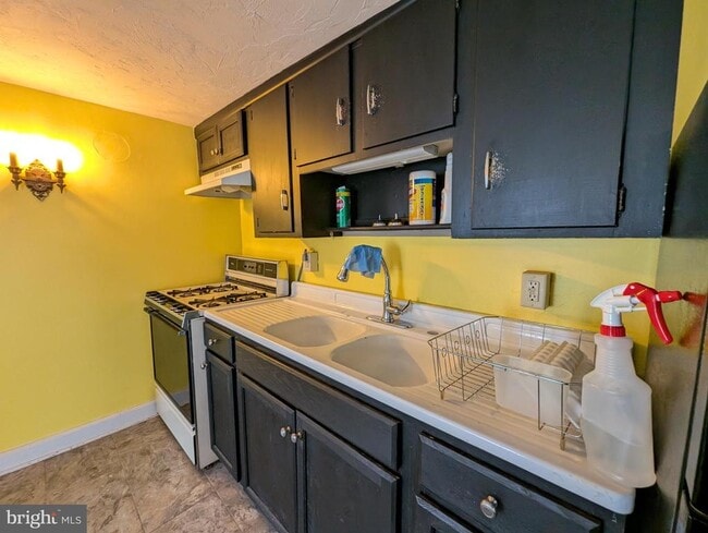 Photo - 115 Chambersburg St