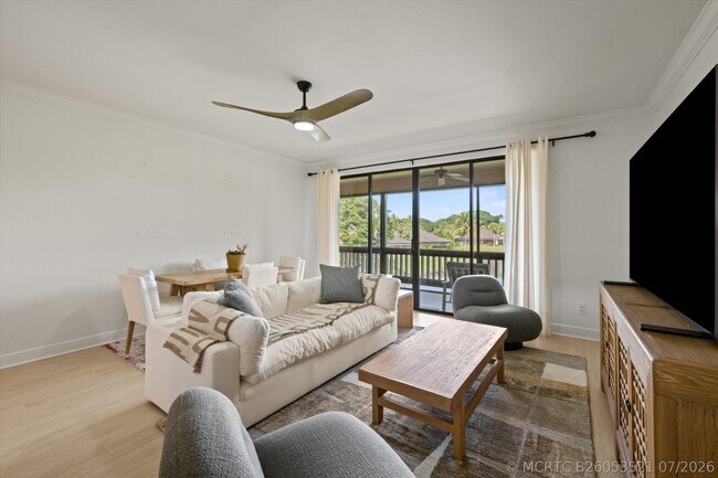 Photo - 11842 Pebblewood Dr Unit 202