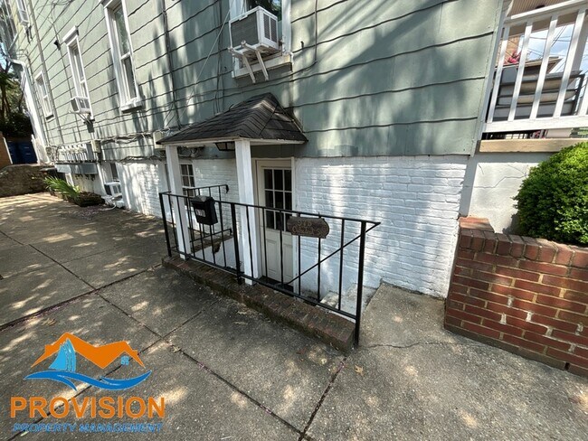 Photo - 97 Cathedral St
