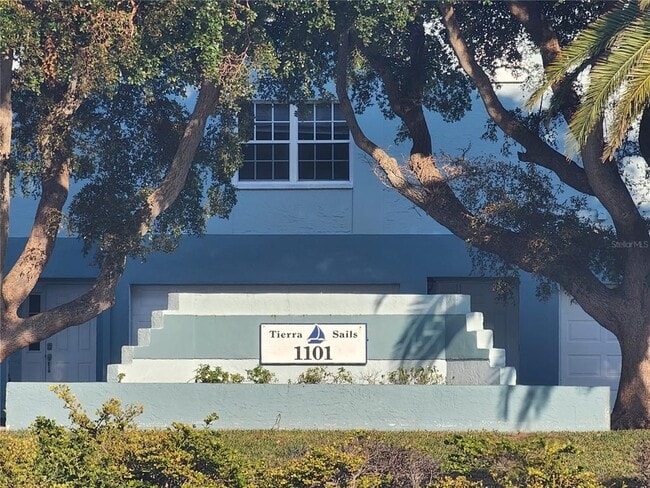 Photo - 1101 Pinellas Bayway S