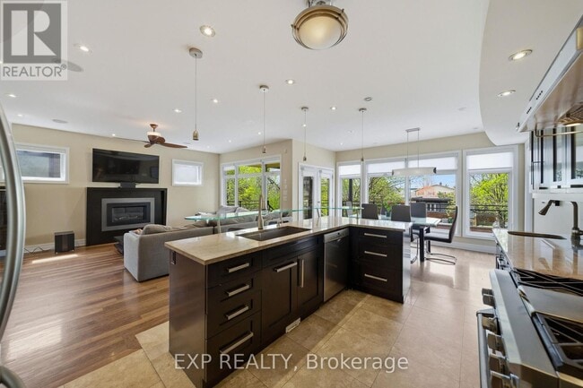 Photo - 1356 Louis Ln