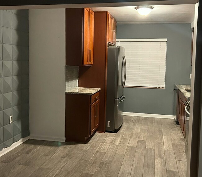 Photo - 18968 Chester St Condo