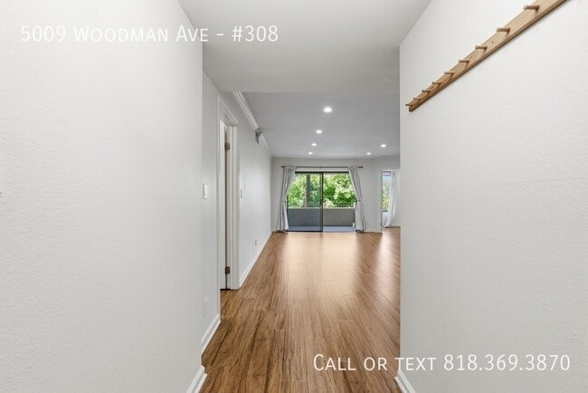Photo - 5009 Woodman Ave Unit #308