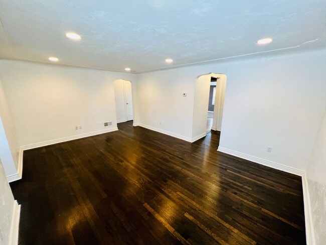 Photo - UNIVERSITY HILLS, CHARMING RANCH HOME, UPDATES THROUGHOUT, 3 BED, LARGE YARD, DECK AND PERGOLA .