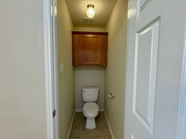 Photo - 5207 Bridgewood Dr